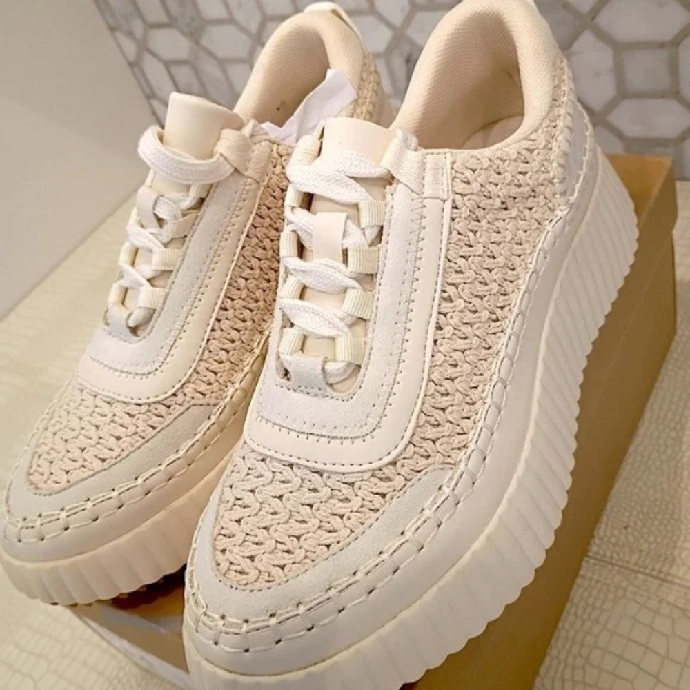 Brand New Dolea Sneaker Sandstone Knit Ruthie Grace 8.5 Women's (Sold Out)